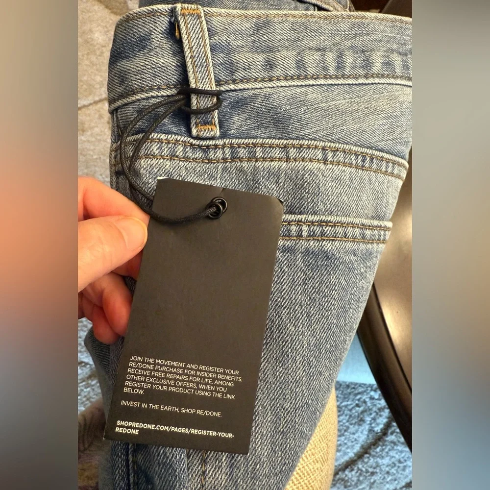 New Re/Done 70s Low Rise Bell Bottom Jeans in Lake Blue, Size 30. - Picture 9 of 14